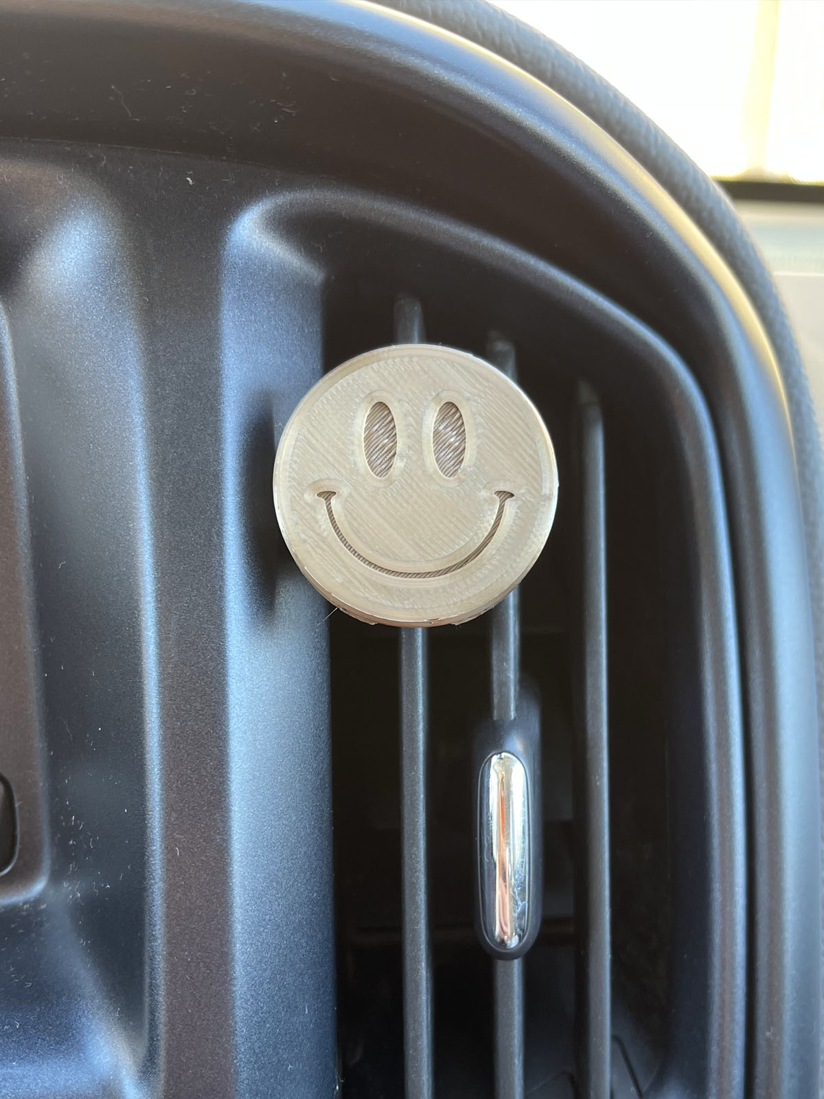 Smiley Face Car Character Clip - Vent Decor / Holder