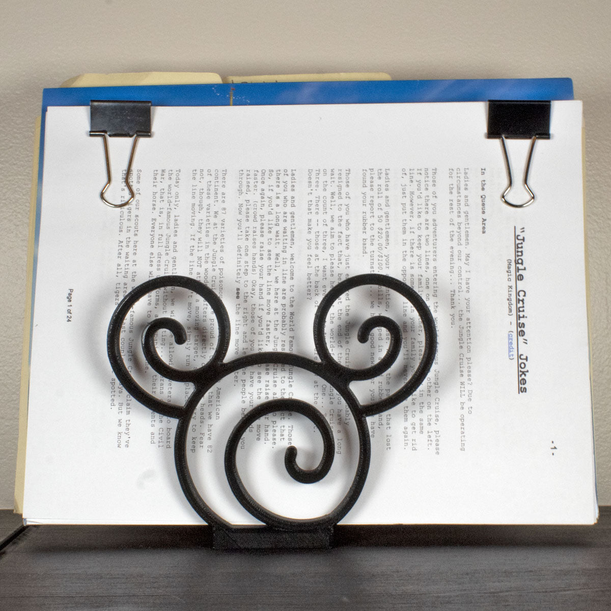 Mickey deals napkin holder